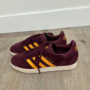 Timbers Adidas - Brand New!